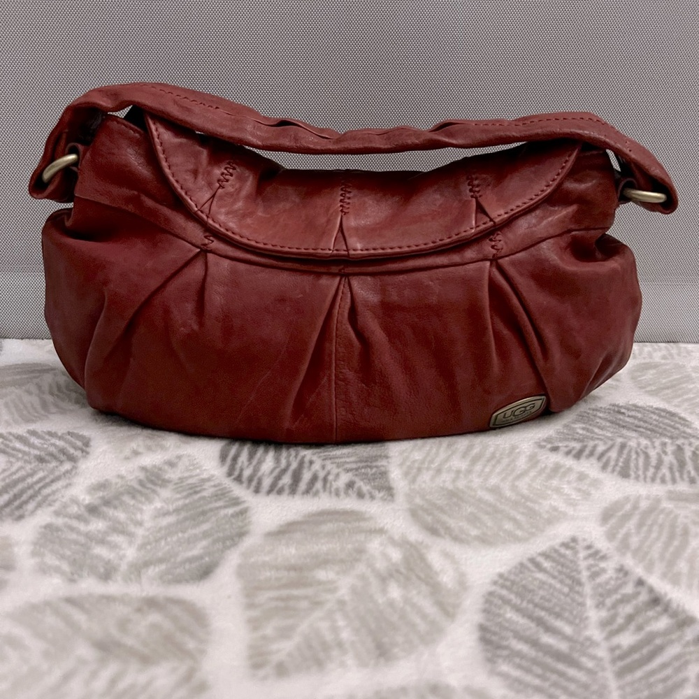 UGG hobo bag in Excellent condition
